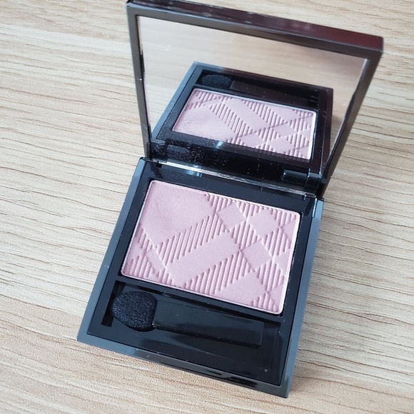 burberry tea rose eyeshadow